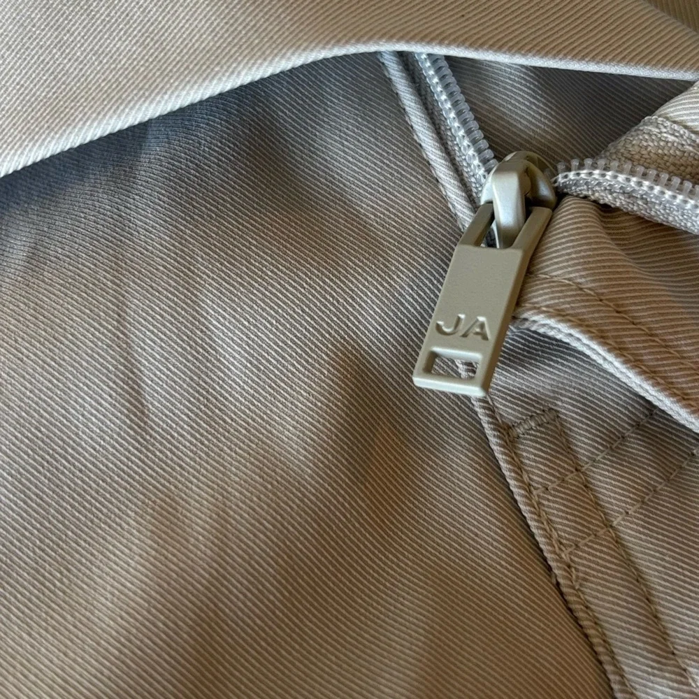 Jack Archer Jetsetter Tech Pants. Men’s‎ size 40” waist. Color:Stone
